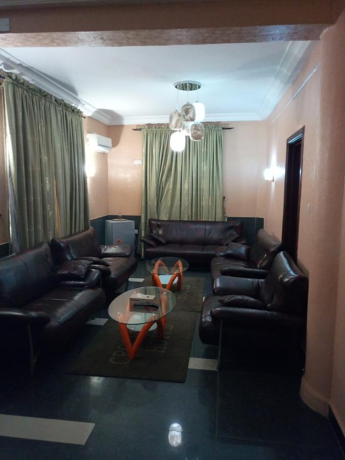 Crocodile Hotels And Restaurant Limited Kaduna Exterior photo